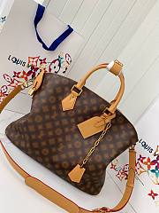 Louis Vuitton Lock It Monogram Size 44 x 34 x 16 cm - 5