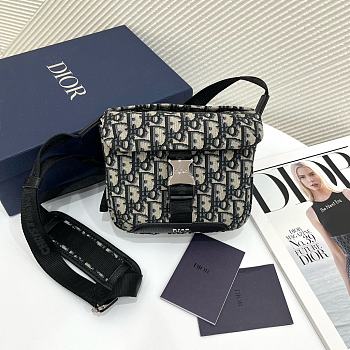 Dior Oblique Presbyopic Small Messenger Bag Size 20 x 5 x 15 cm