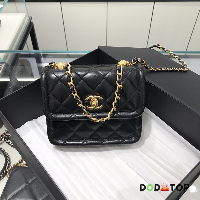 Chanel Tofu Black Bag Size 19 cm - 1