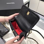 Chanel Tofu Black Bag Size 19 cm - 3