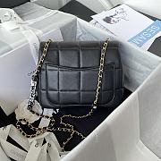 Chanel Lambskin Black Size 17 x 14 x 7 cm - 6