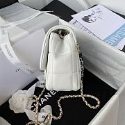 Chanel Lambskin White Size 17 x 14 x 7 cm - 6