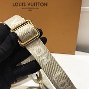 Louis Vuitton LV Utility Phone Pocket Size 16 x 19 x 6 cm - 3