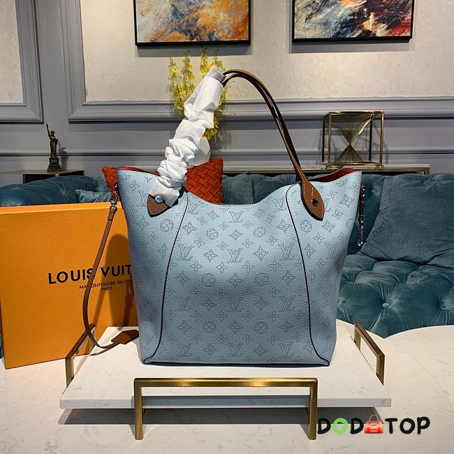 Louis Vuitton Lu Hina Medium Handbag Light Blue Size 46 x 29.5 x 17 cm - 1