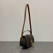 Celine Clutch On Strap Tabou In Triomphe Canvas And Calfskin Size 19.5 × 14 × 7.5 cm  - 4