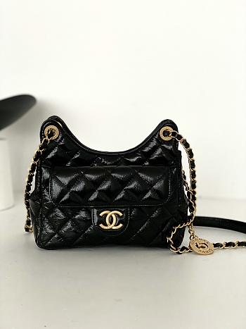Chanel Hobo Hippie Bag Small Black Size 17 x 19 x 6 cm