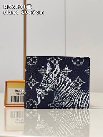 Louis Vuitton LV Multiple Wallet Size 10 x 9 cm