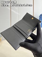 Louis Vuitton LV Micro Wallet Monogram Size 9.7 x 7.2 x 1.5 cm - 2