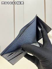 Louis Vuitton LV Brazza Wallet Size 11 x 8.5 x 2 cm - 2