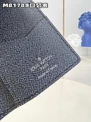 Louis Vuitton LV Pocket Wallet Size 7.5 x 11.1 x 1 cm - 5