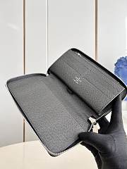 Louis Vuitton LV Supreme Black Wallet Size 21 × 12 × 2 cm - 6