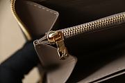 Louis Vuitton LV Zip Wallet Beige Size 19.5 x 10.5 x 2.5 cm - 6