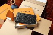 Louis Vuitton LV Zip Wallet Black Size 19.5 x 10.5 x 2.5 cm - 5