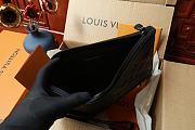 Louis Vuitton LV Pochette Clutch Black Size 30 x 21.5 x 1 cm - 4