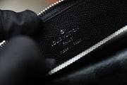 Louis Vuitton LV Recto Verso Card Holder Size 13 x 9.5 x 2.5 cm - 5