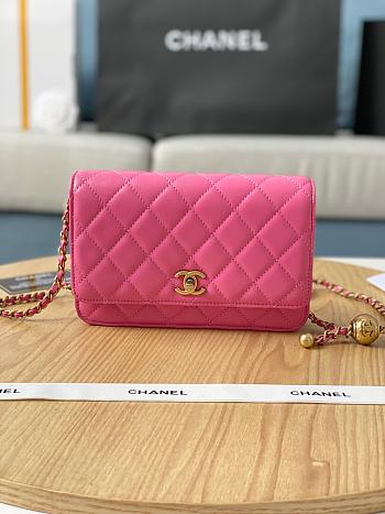 Chanel WOC Bag Pink Size 19.2x12.3x3.5 cm