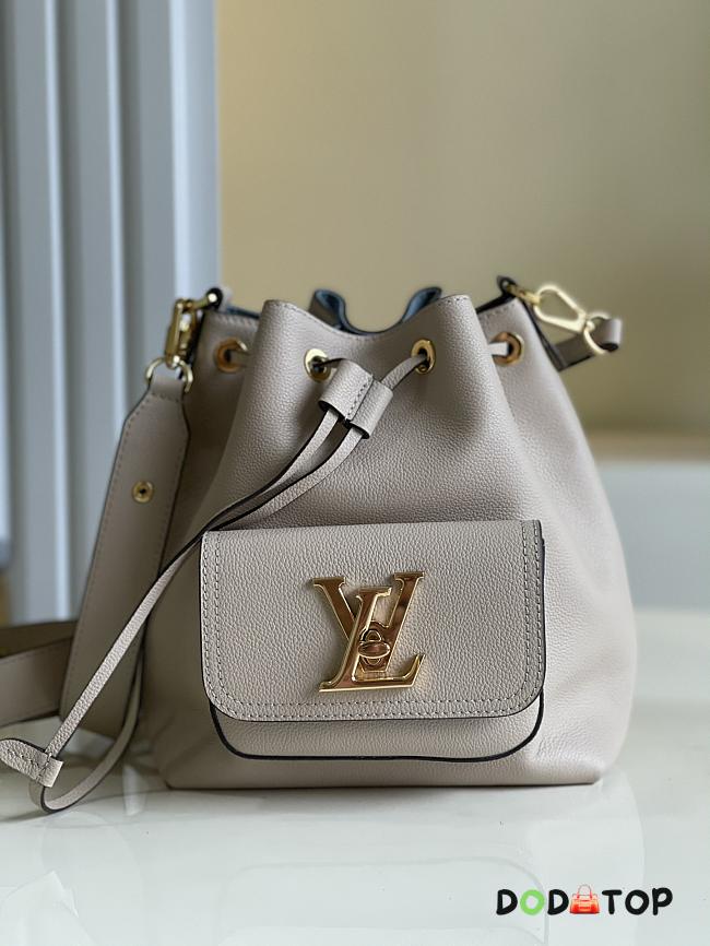 Louis Vuitton LV Lockme Bucket Gray Size 23 x 23 x 16 cm - 1