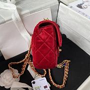 Chanel Velvet Chain Bag Red Size 16 x 12 x 5 cm - 6