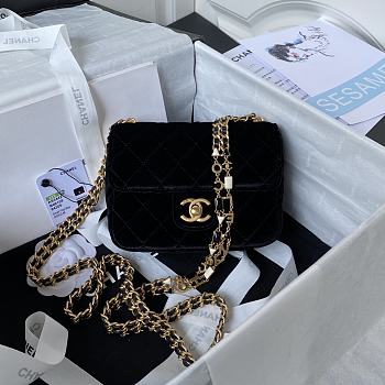 Chanel Velvet Chain Bag Black Size 16 x 12 x 5 cm