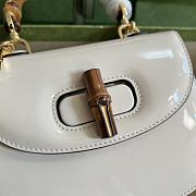 Gucci Bamboo Patent Leather Mini Handbag White Size 17 x 12 x 7.5 cm - 6