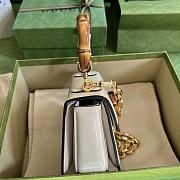 Gucci Bamboo Patent Leather Mini Handbag White Size 17 x 12 x 7.5 cm - 2