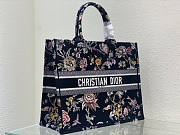 Dior Book Tote Large Size 01 42 x 35 x 18.5 cm - 4
