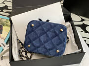 Chanel Vanity Case Denim Size 11 x 15 x 12 cm - 3