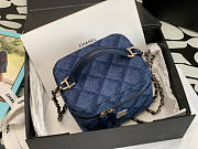 Chanel Vanity Case Denim Size 11 x 15 x 12 cm - 5
