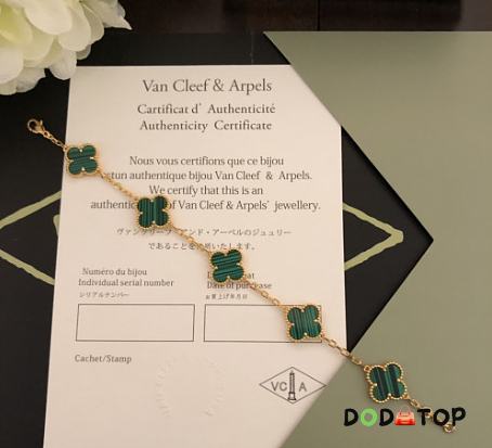 Van Cleef & Arpels Bracelets Green - 1