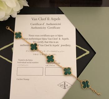 Van Cleef & Arpels Bracelets Green