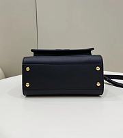 Fendi Peekaboo Handbag Black Size 23 x 11 x 18 cm - 6