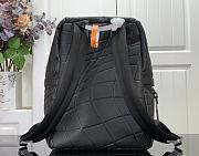 Louis Vuitton LV Discovery Backpack Size 30 x 40 x 20 cm - 5
