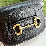 Gucci GG Horsebit 1955 Shoulder Strap Size 12 x 9 x 4 cm - 2