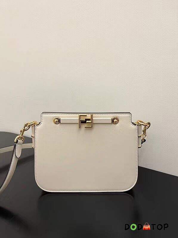 Fendi Touch Leather Bag White Size 26.5 x 19 x 10 cm - 1