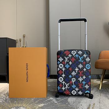 Louis Vuitton LV Horizon Luggage Bag Size 32 x 58 x 19 cm