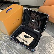 Louis Vuitton LV Horizon Luggage Bag Size 32 x 58 x 19 cm - 3