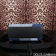 Dolce Gabbana D&G Women Denim Shopper with Embroidered Logo Size 27 x 31 x 16 cm - 5