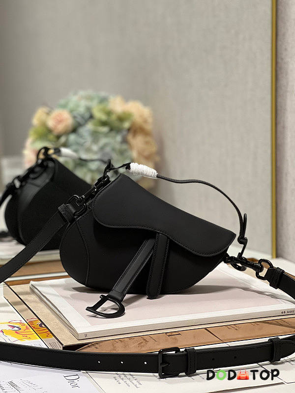 Dior Saddle Bag With Strap Black Hardware Size 21 x 18 x 5 cm - 1