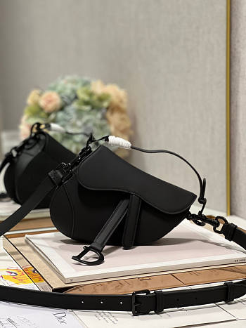 Dior Saddle Bag With Strap Black Hardware Size 21 x 18 x 5 cm