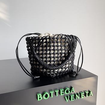 Bottega Veneta Cavallino Medium Handbag Black Size 20 x 21 x 23 cm