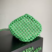 Bottega Veneta Cavallino Medium Handbag Green Size 20 x 21 x 23 cm - 2