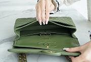 Chanel Flap Bag Green Lamskin Size 25 cm - 3