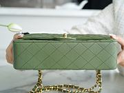 Chanel Flap Bag Green Lamskin Size 25 cm - 4