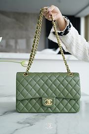 Chanel Flap Bag Green Lamskin Size 25 cm - 2