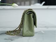 Chanel Caviar Flap Bag Green Gold Size 25 cm - 2