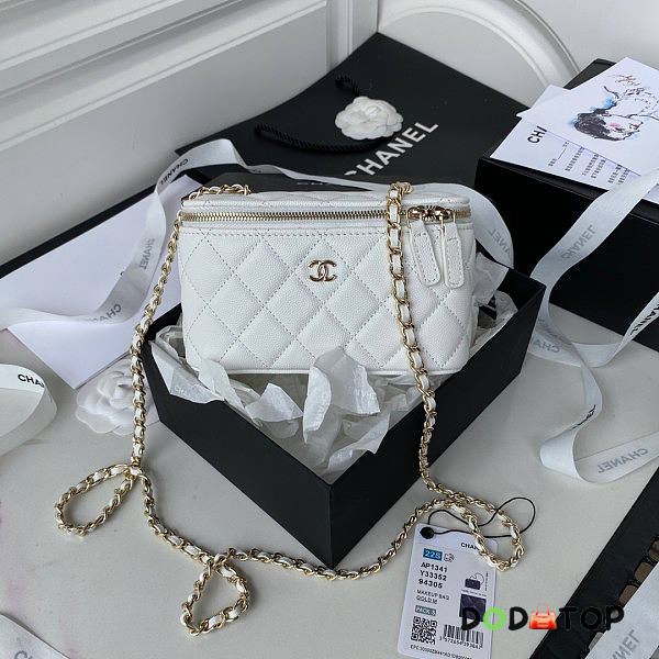 Chanel Small Vanity With Classic Chain White Size 9 x 17 x 8 cm - 1