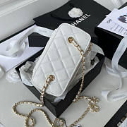 Chanel Small Vanity With Classic Chain White Size 9 x 17 x 8 cm - 3