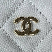 Chanel Small Vanity With Classic Chain White Size 9 x 17 x 8 cm - 4