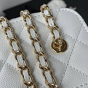 Chanel Small Vanity With Classic Chain White Size 9 x 17 x 8 cm - 2