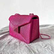 Valentino One Stud Embroidered Bag with Chain Pink Size 19 x 14 x 11 cm - 6